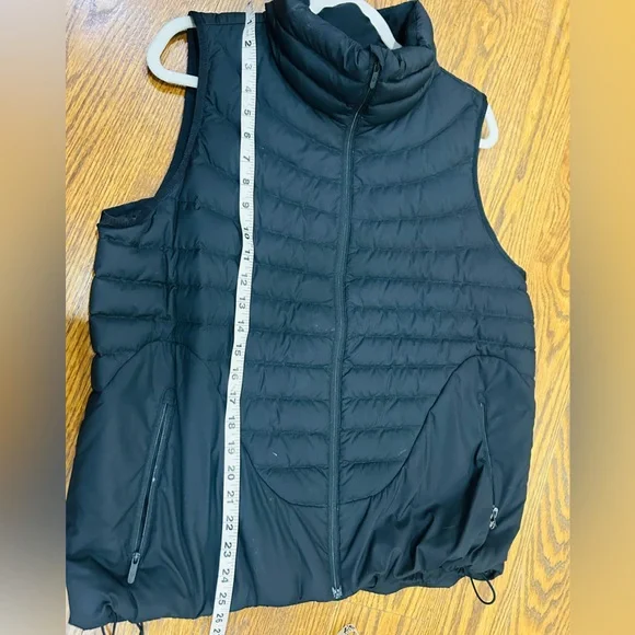 Lululemon Athletica Black Quilted Vest - Picture 6 of 7